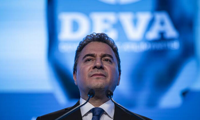 Ali Babacan: Osman Kavala’nın dosyası tam bir hukuk garabeti