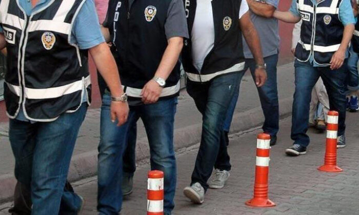 Ankara merkezli suç örgütü operasyonunda 10 gözaltı