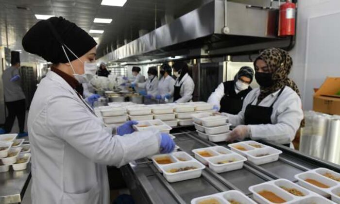 Ankara’da karantinadaki vatandaşlara 15 gün ücretsiz kahvaltı ve akşam yemeği
