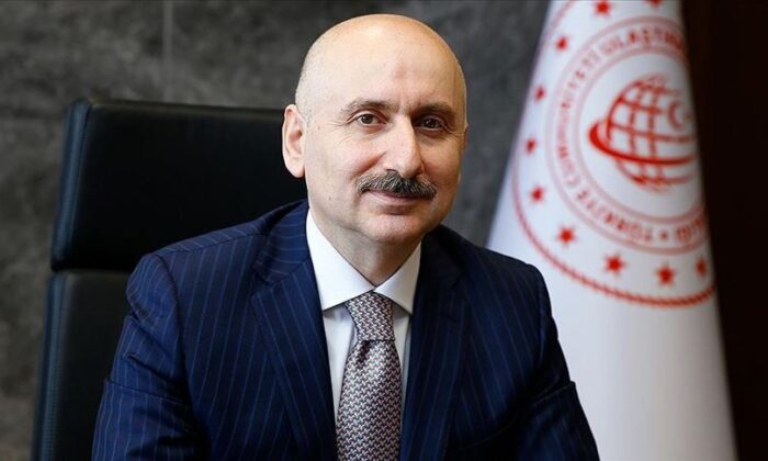 Bakan Karaismailoğlu: Konvansiyonel hat uzunluğumuzu 11 bin 590 kilometreye çıkardık