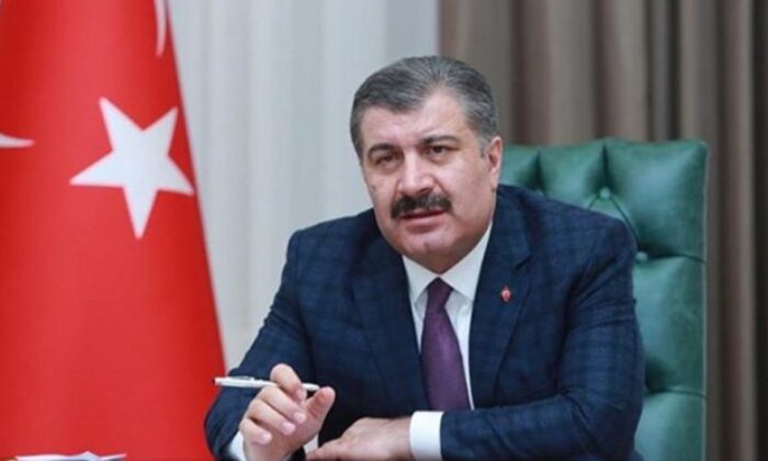 Bakan Koca, yoğun bakım görüntülerini paylaşıp uyardı
