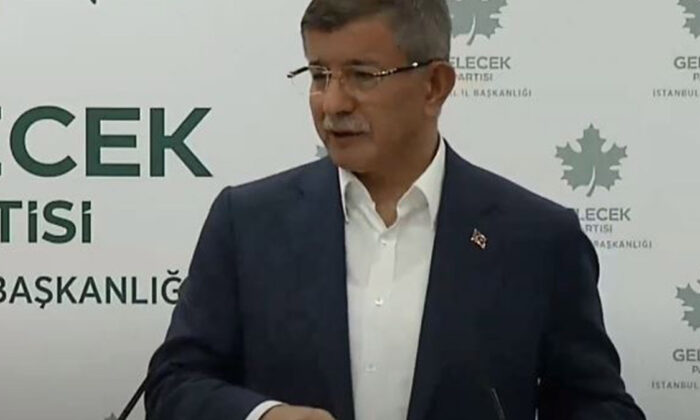 CANLI | Davutoğlu, İstanbul ilçe başkanları toplantısında konuşuyor