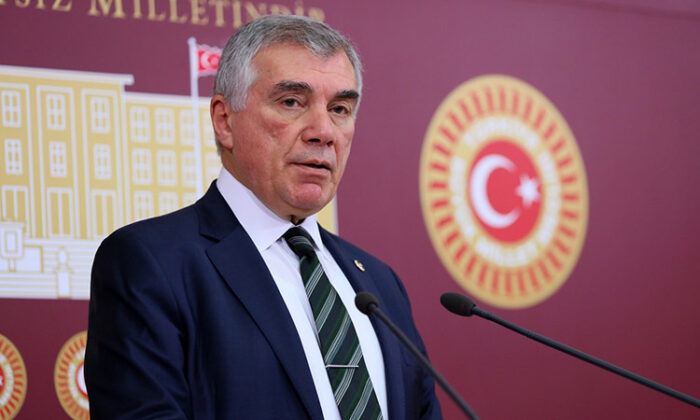 CHP’li Çeviköz: Biden’dan beklentimiz, Türk demokrasisi vurgusu