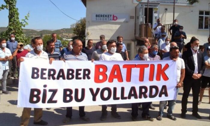 Çiftçi borcunu ödeyemedi traktörler haczedildi