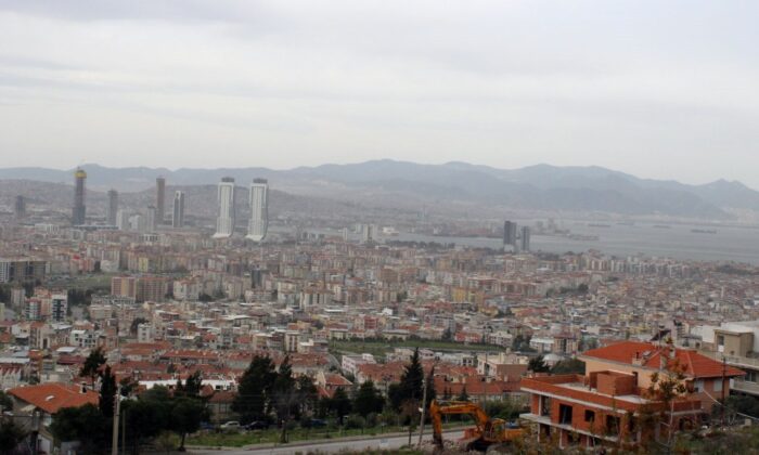 Depremzedeler yeni bina arıyor, arz talebi karşılayamıyor