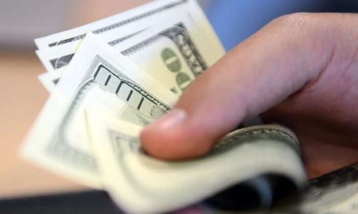 Dolar ve euroda sert yükseliş! Piyasalarda son durum…