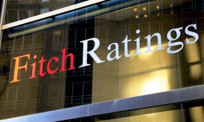 Fitch: Güvenilirliği ve rezervleri yeniden inşa zaman alacak