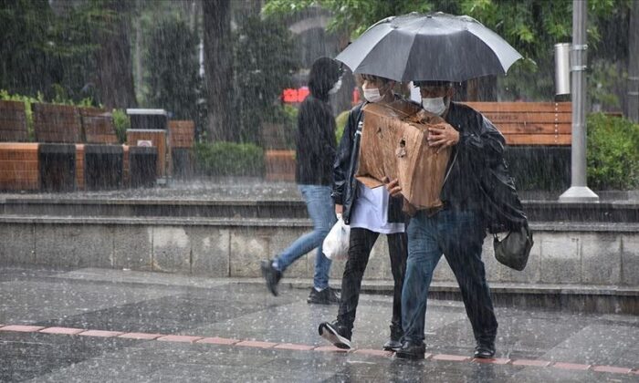 Hava durumu: Meteoroloji’den sağanak, kar ve fırtına uyarısı