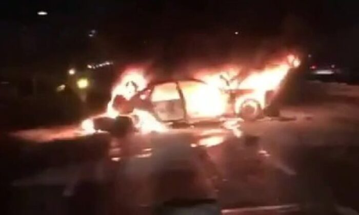 İstanbul’da zincirleme kazada bir araç alev aldı: 5 yaralı