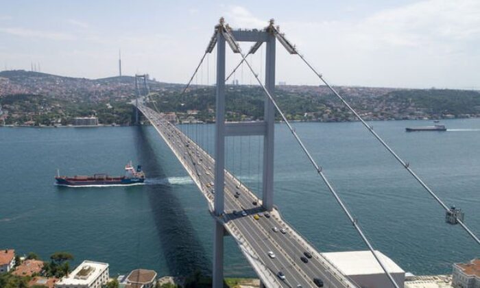 İstanbul’da köprü ücretlerine yüzde 100 zam!