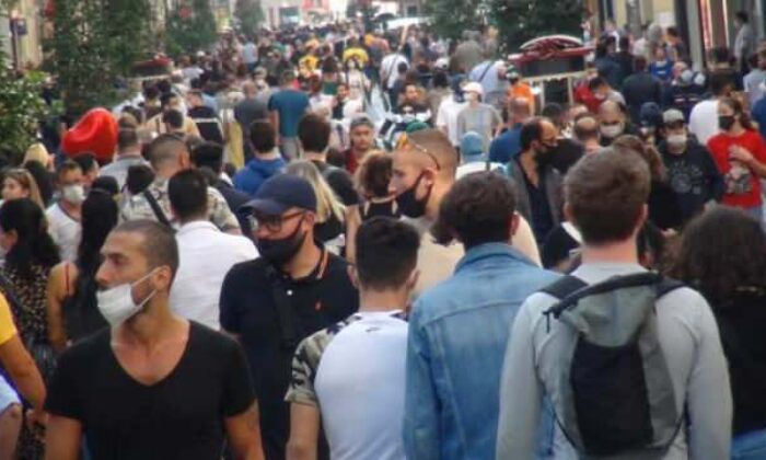 Koronavirüs tedbirlerine uymayanlara ceza yağdı!