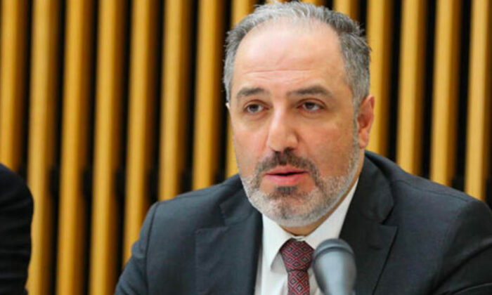 Mustafa Yeneroğlu: AK Parti’nin içerisinde çoğunluk, Arınç’ın ifade ettiği sözleri 2016’dan beri düşünüyor