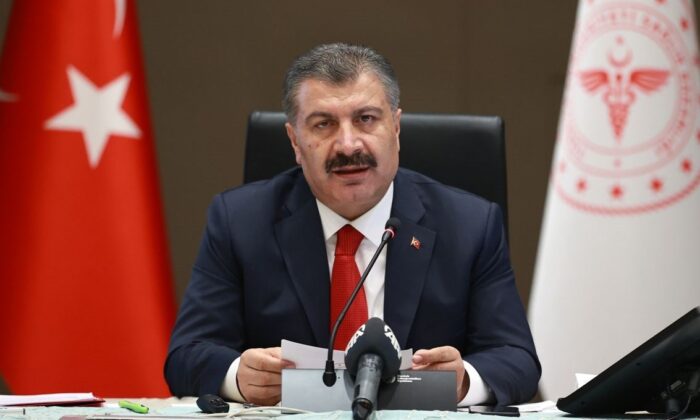 Sağlık Bakanı Fahrettin Koca’dan grip aşısı ve Covid-19 aşısıyla ilgili açıklama