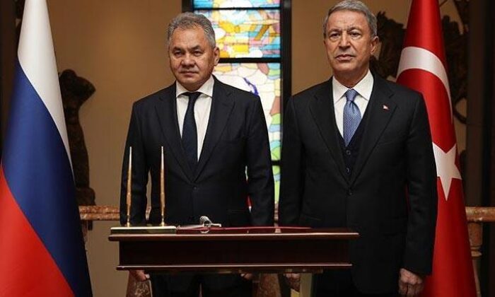 Son dakika haberi… Bakan Akar, Rus mevkidaşı ile görüştü