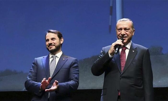 Soner Yalçın: Albayrak’ın istifa metni ne yazık ki; bir devlet adamı gibi değil, kayınpederine kızgın bir damat gibi yazılmış