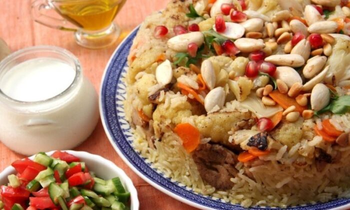 Tavuklu Saray Pilavı Nasıl Yapılır