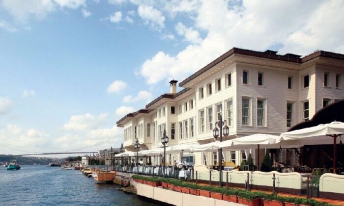 Boğaz’ın incisi Les Ottomans Hotel Akbank’ın oldu
