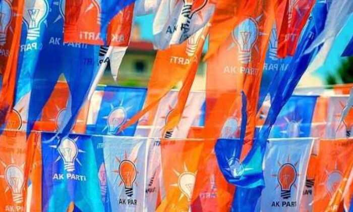 AK Parti’de kongreler yeniden başlıyor