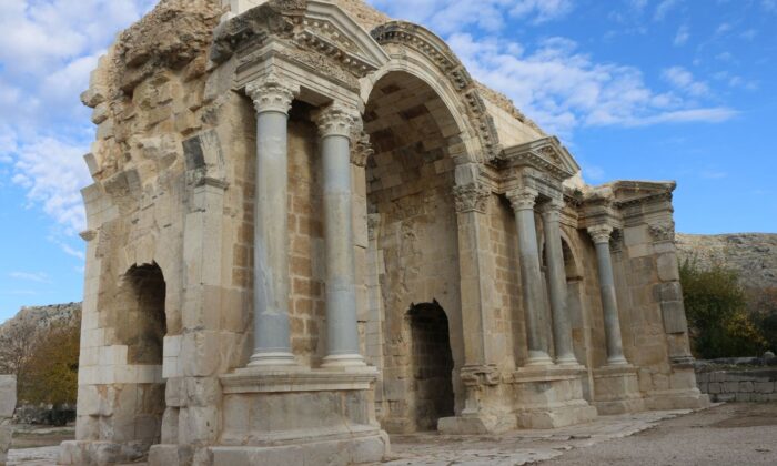 Anavarza kazılarının son etabı başladı