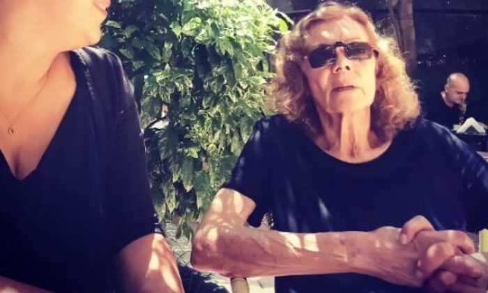 Arjantinli dünya eski güzeli otobüsün altında kalarak can verdi
