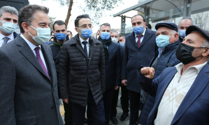Babacan’dan Erdoğan’a: Çetelerin, mafyanın ve 28 Şubatçıların gemisindesiniz