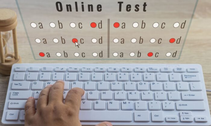 Online sınavda profesörü bile şaşırtan kopya
