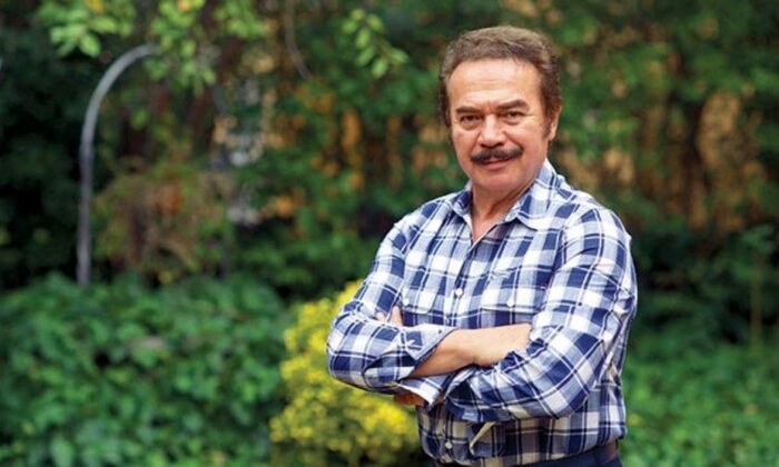 Orhan Gencebay’a hakarete ceza