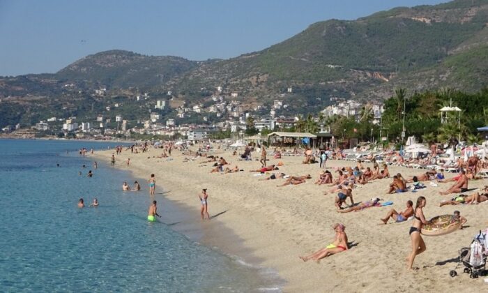 Alanya’daki Kleopatra Plajı, Avrupa’nın en iyi plajları listesine girdi
