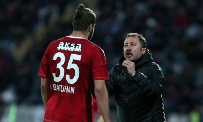 Batuhan Karadeniz’in Beşiktaş hayali devam ediyor