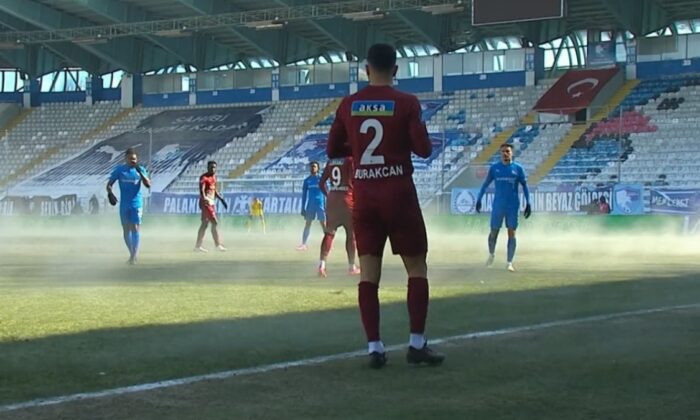 BB Erzurum-Hatayspor maçında ilginç görüntü