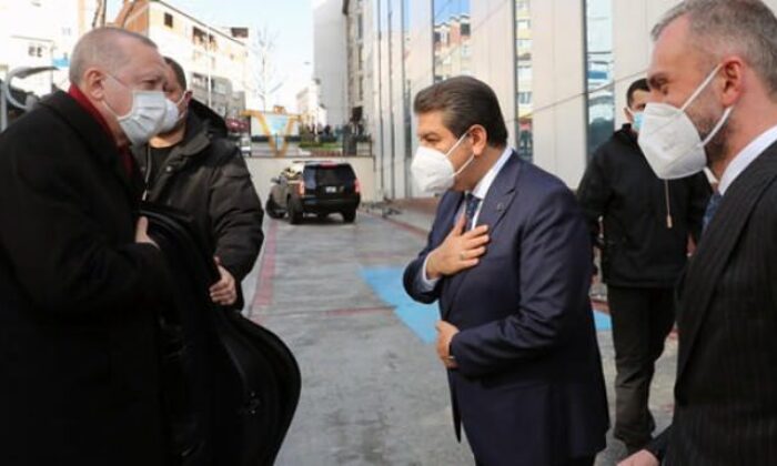 Cumhurbaşkanı Erdoğan, Esenler Belediyesi’ni ziyaret etti
