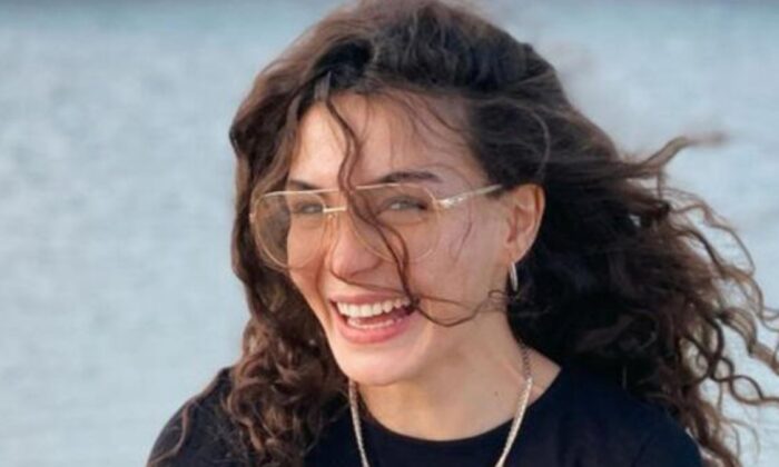 Ebru Şahin, geri döndü