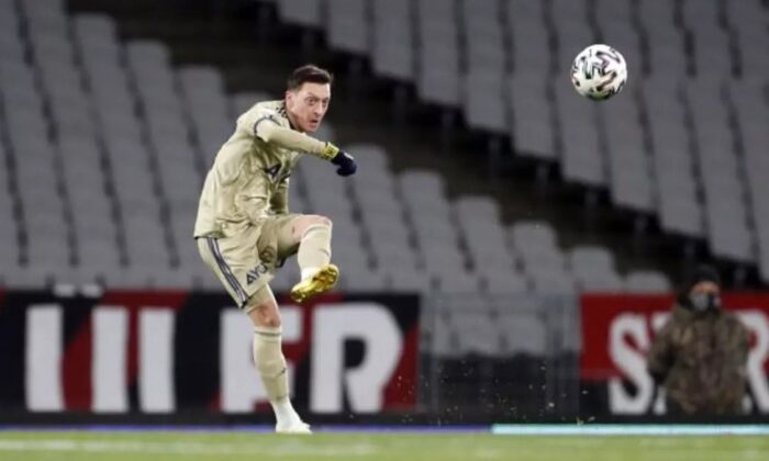 Fenerbahçe’de yeni lider Mesut Özil