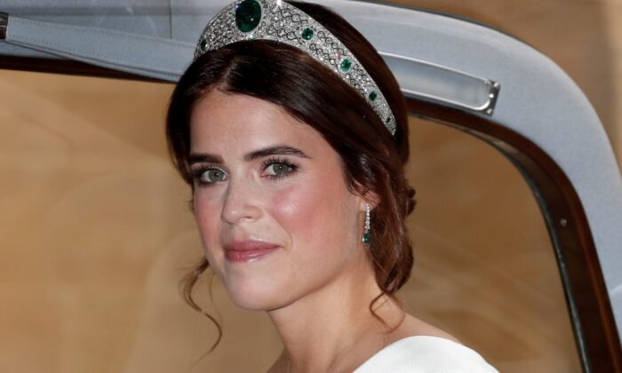Kraliçe Elizabeth’in torunu Prenses Eugenie anne oldu