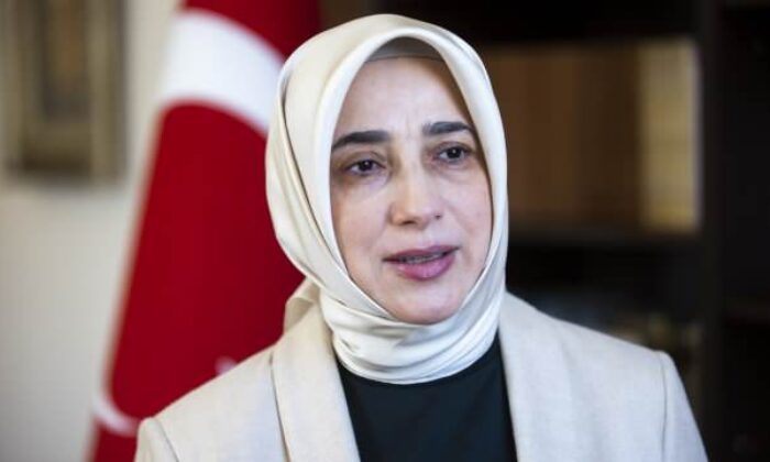 MHP Grup Başkanvekili Akçay, Özlem Zengin hakkındaki paylaşımı kınadı!