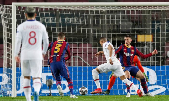 PSG deplasmanda Barça’yı 4 – 1 mağlup etti