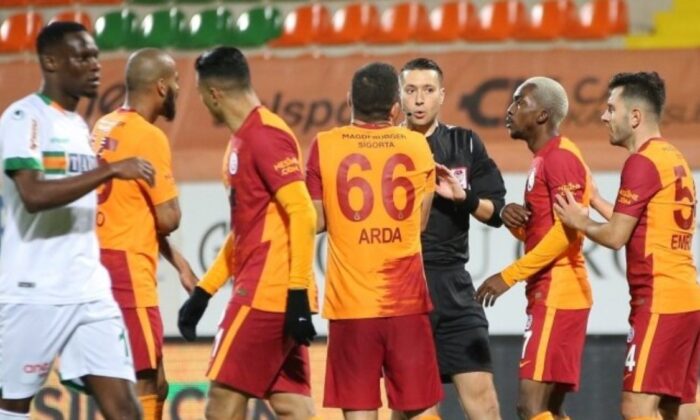 Zorbay Küçük’ün Babacar’ın pozisyonuna yorumu
