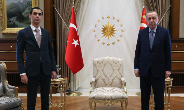 Erdoğan, Muhsin Yazıcıoğlu’nun oğlu ile görüştü