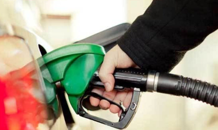 Motorine 22 kuruş zam; pompa fiyatlarına yansımayacak