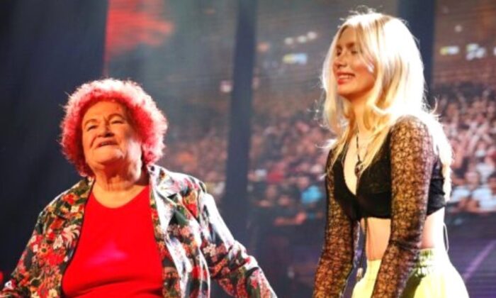 Selda Bağcan, Aleyna Tilki’ye teşekkür etti
