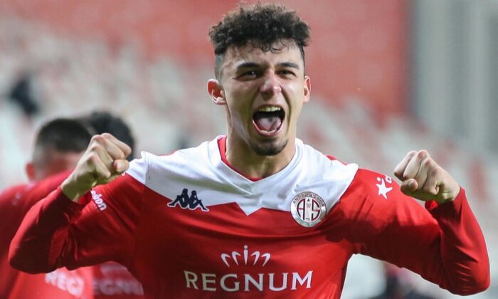 Trabzonspor, Gökdeniz Bayrakdar’ı istiyor
