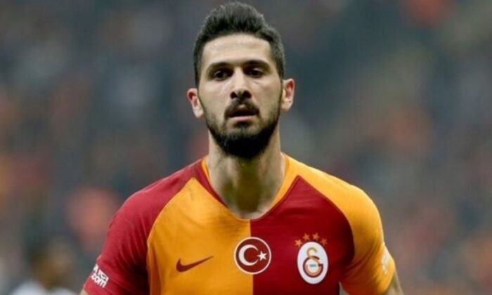 Emre Akbaba’dan yönetime imza parası talebi