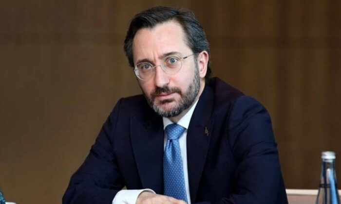 Fahrettin Altun Kayahan’ı ölüm yıl dönümünü andı
