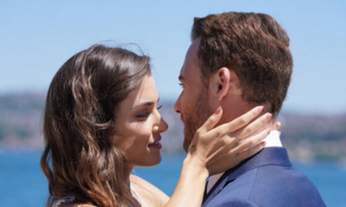Hande Erçel ile Kerem Bürsin spora bile beraber gidiyor