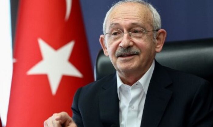 Kemal Kılıçdaroğlu, CHP’li kadın belediye başkanlarıyla bir araya geldi