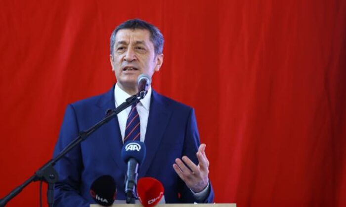 Milli Eğitim Bakanı duyurdu: 2 sınav ertelendi