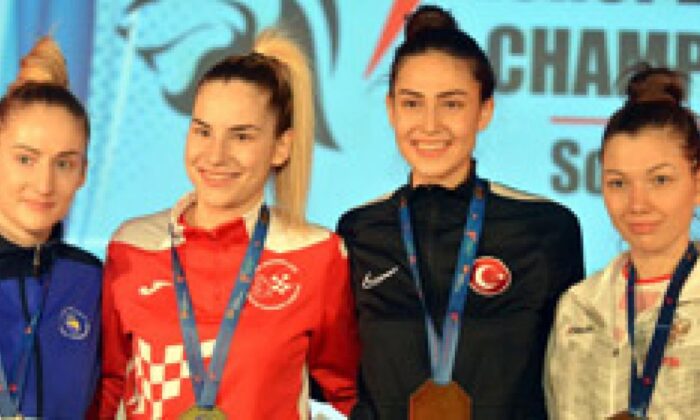 Milli tekvandocular Nur Tatar ve İrem Yaman Avrupa 3’üncüsü