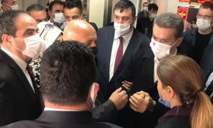 Mustafa Sarıgül hastaneye kaldırıldı