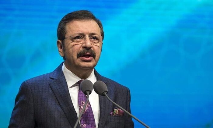 TOBB Başkanı Hisarcıklıoğlu kısa çalışma ödeneğinin yeniden başlatılması gerektiğini bildirdi