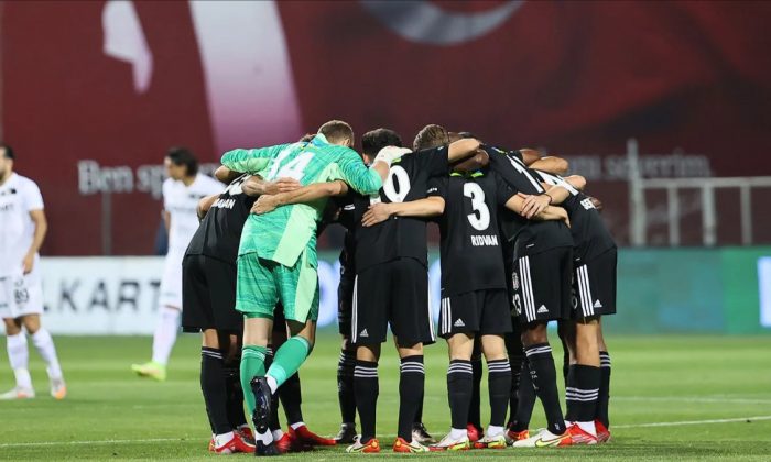Ajax-Beşiktaş maçının muhtemel 11’leri